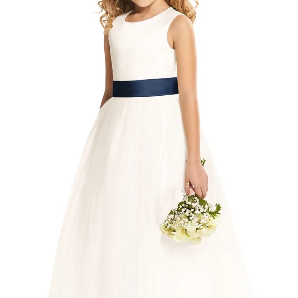 Flower girl dress from Dessy Collection, Ivory, Size 6 but runs small - 4